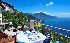 Amalfi Blu Retreat